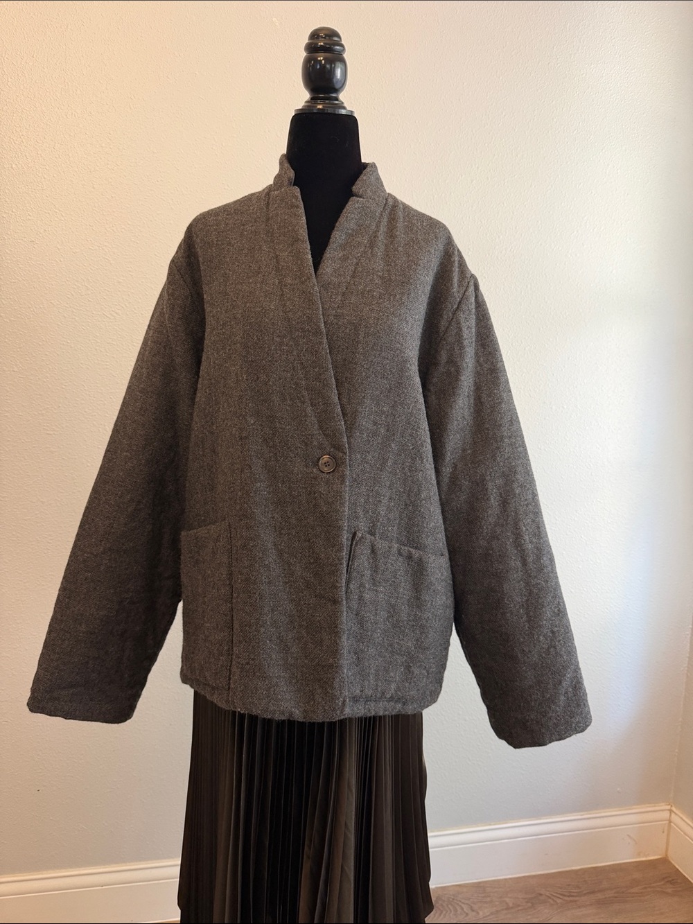 Elsa Esturgie designerWomen's Gray virgin wool Single-Button Pea Coat made in 🇫🇷